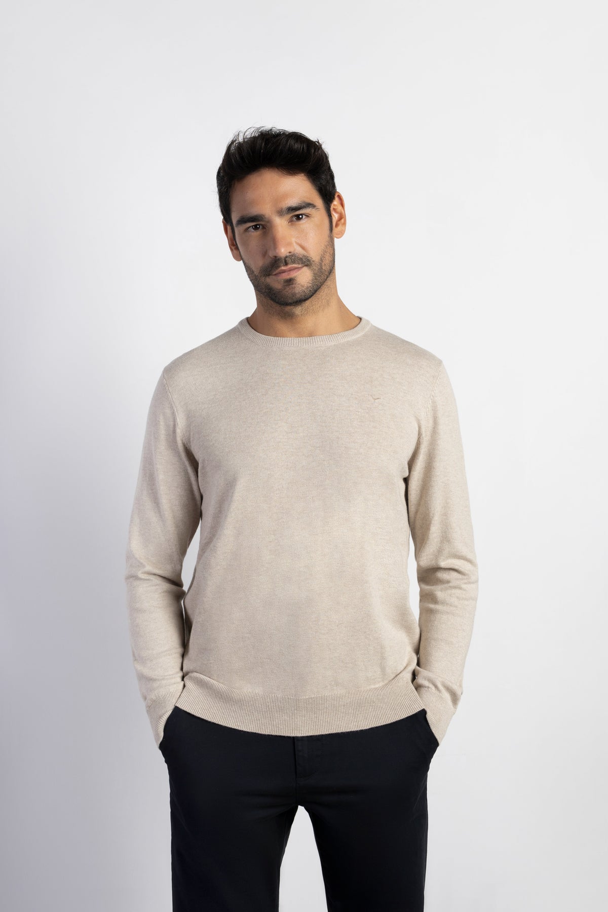 Jersey con cashmere cuello caja